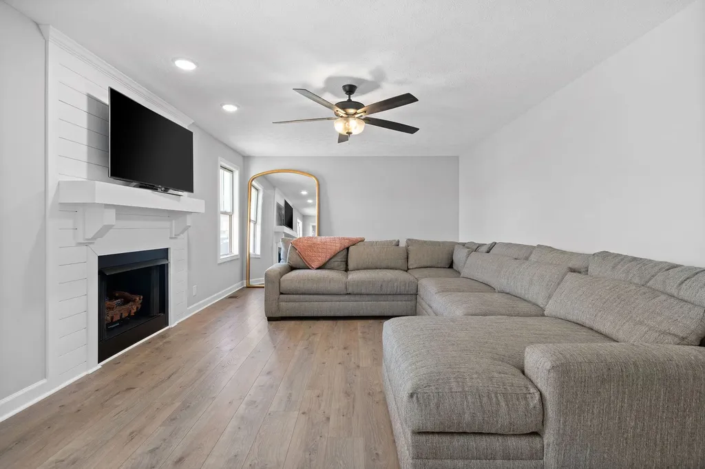 1890 Shield Drive Clarksville TN 37043