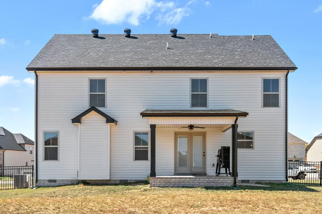 1890 Shield Drive Clarksville TN 37043