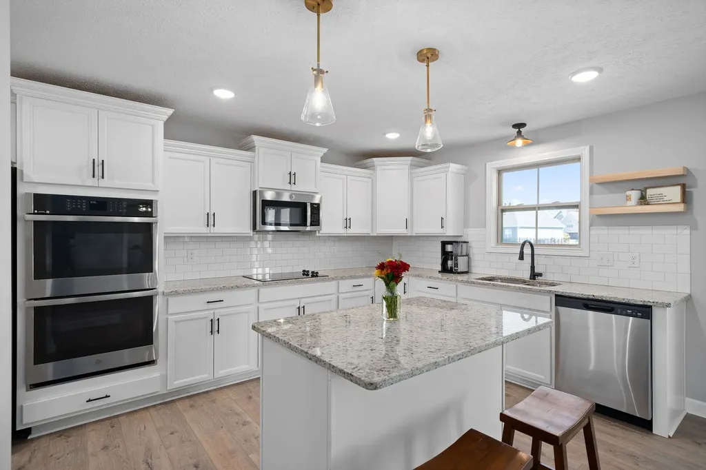 1890 Shield Drive Clarksville TN 37043