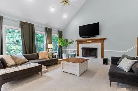 1908 Windy Oaks Lane Hixson TN 37343