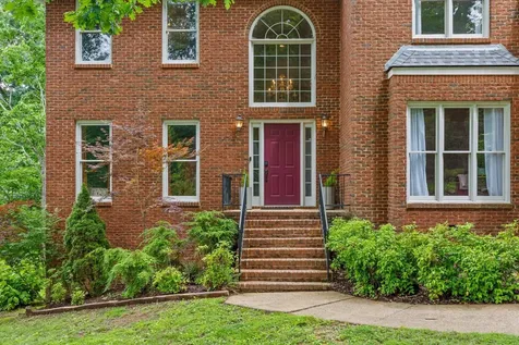 1908 Windy Oaks Lane Hixson TN 37343