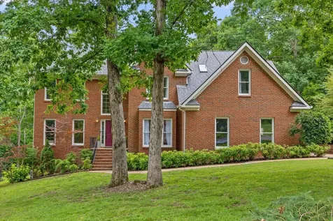 1908 Windy Oaks Lane Hixson TN 37343