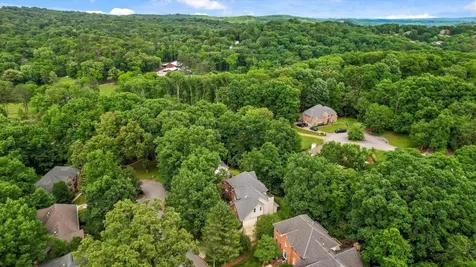1908 Windy Oaks Lane Hixson TN 37343
