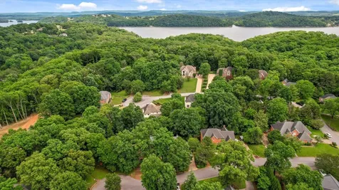 1908 Windy Oaks Lane Hixson TN 37343