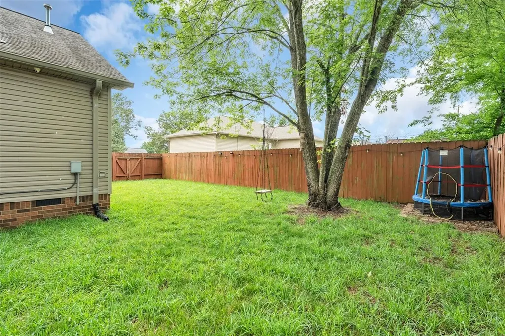 102 Atwood Court Lebanon TN 37087