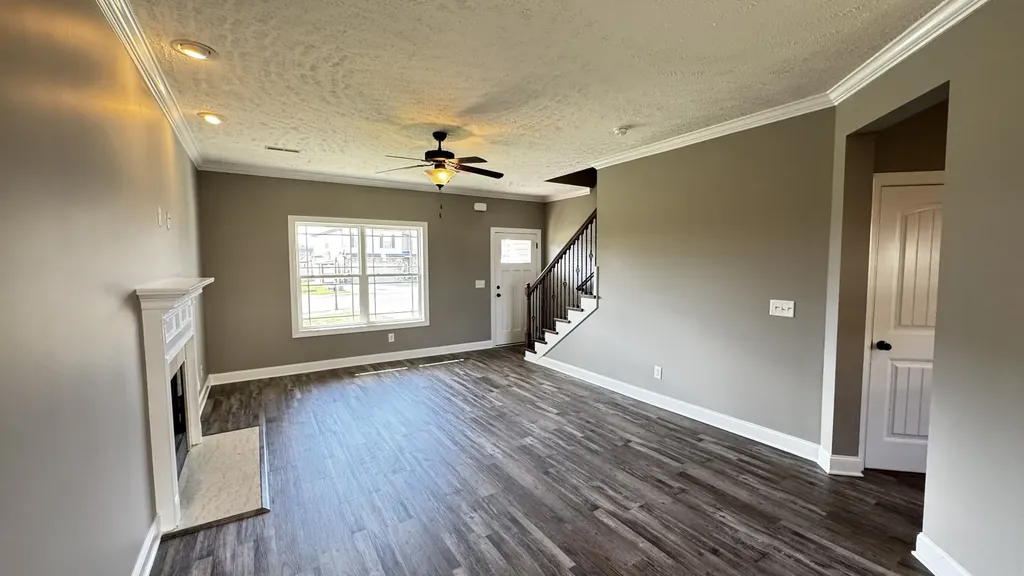 1941 Sunset Meadows Way Clarksville TN 37042