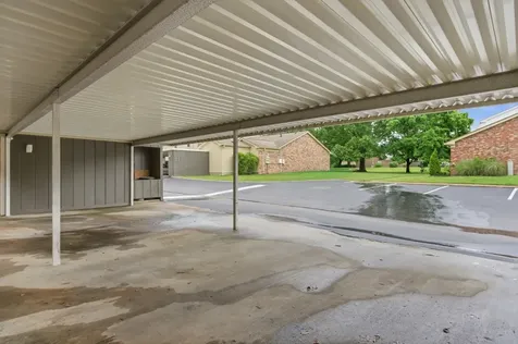 8207 Sawyer Brown Road Nashville TN 37221