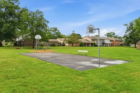 8207 Sawyer Brown Road Nashville TN 37221