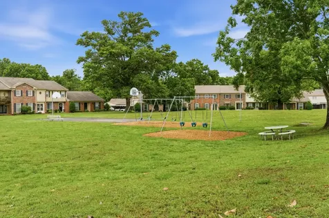 8207 Sawyer Brown Road Nashville TN 37221