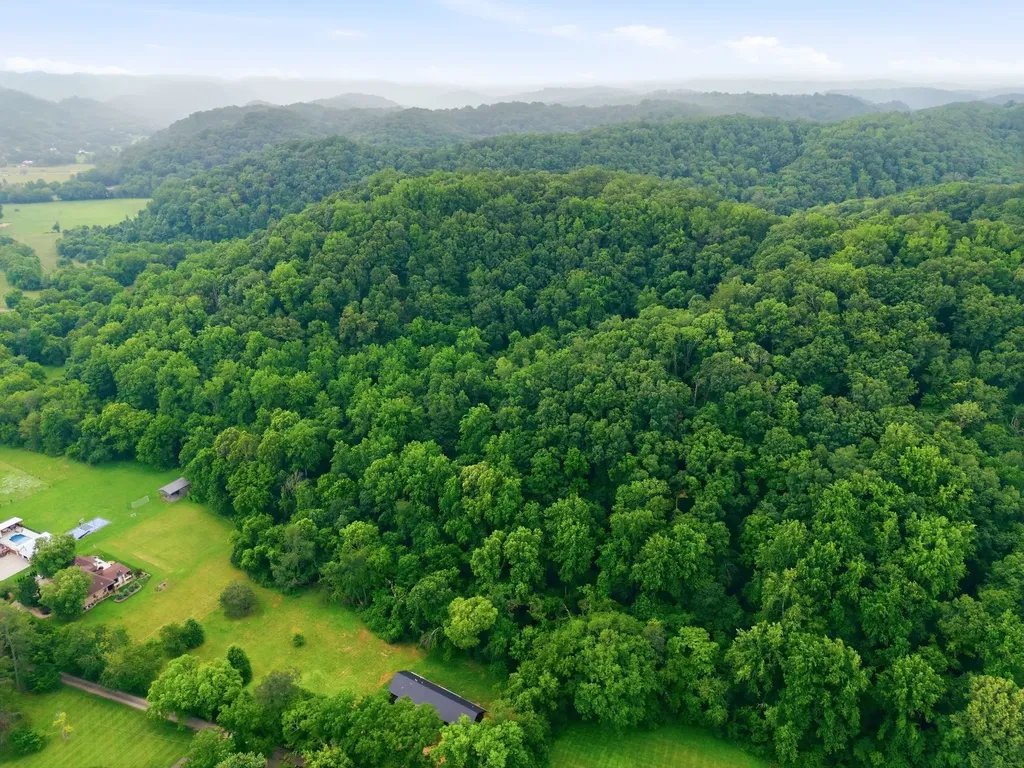 5034 Seymour Hollow Road Whites Creek TN 37189
