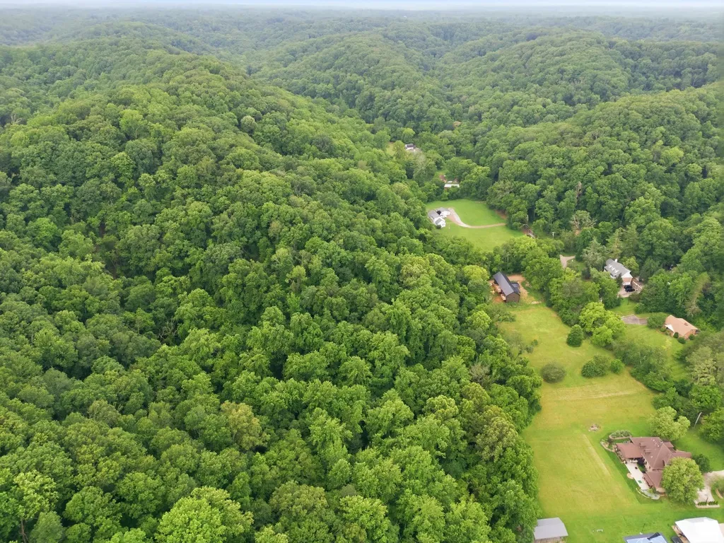 5034 Seymour Hollow Road Whites Creek TN 37189