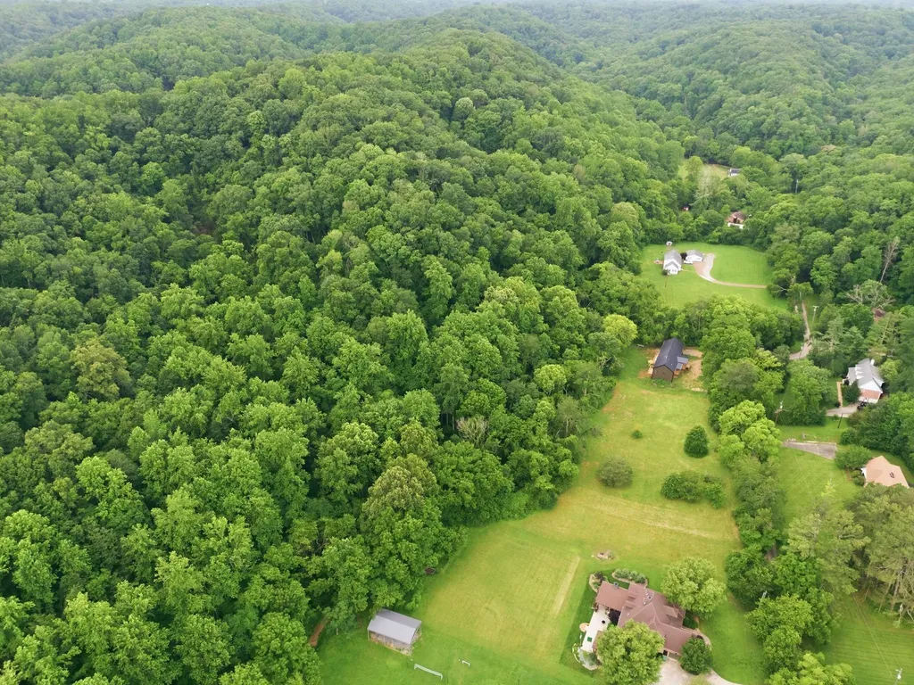 5034 Seymour Hollow Road Whites Creek TN 37189