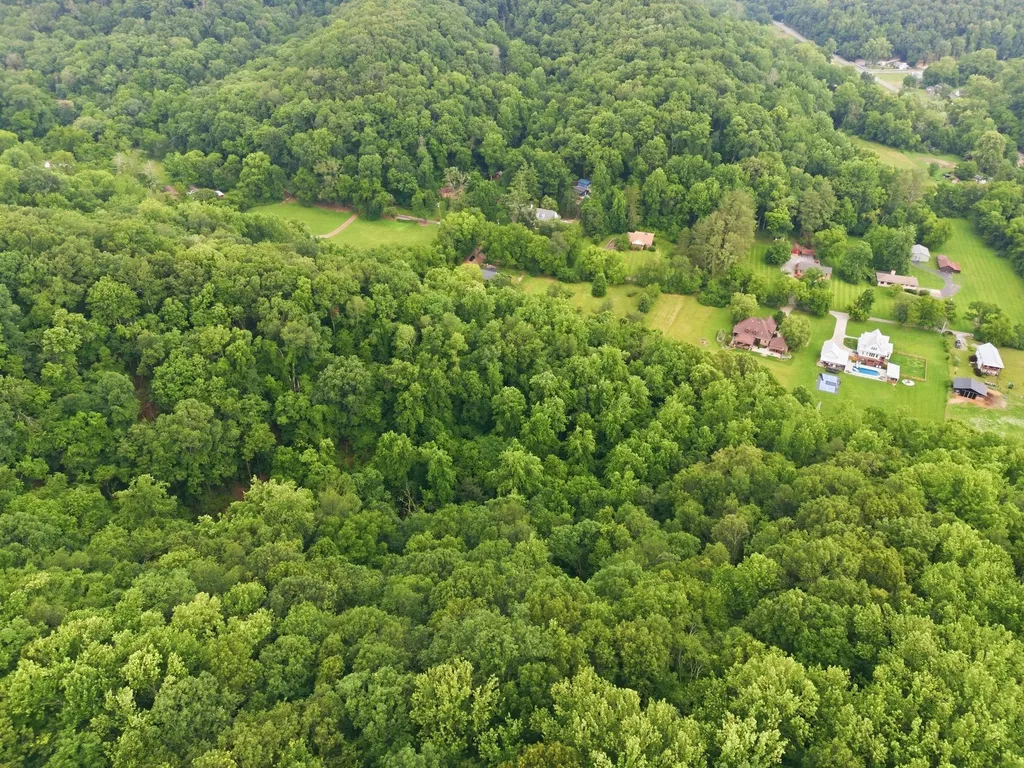 5034 Seymour Hollow Road Whites Creek TN 37189