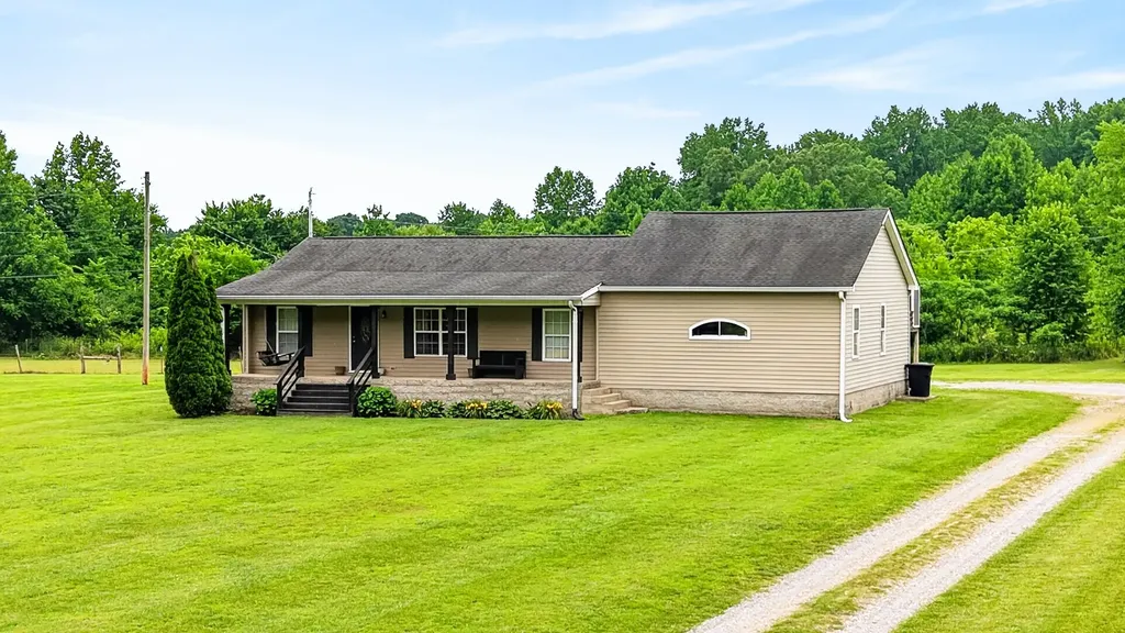 8023 Bethlehem Road Springfield TN 37172