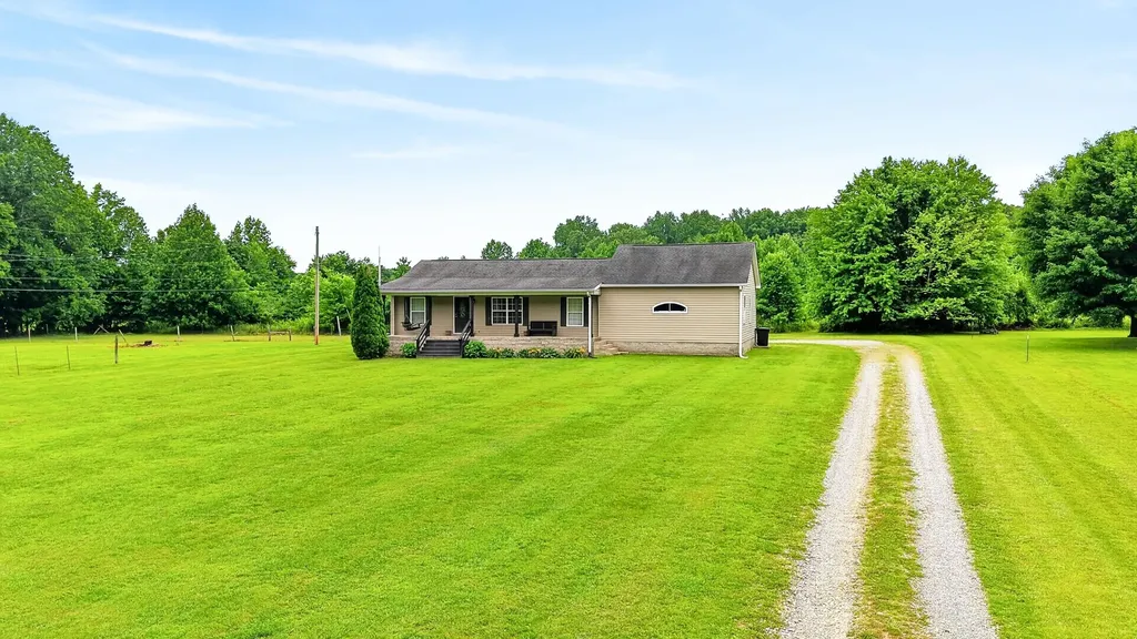 8023 Bethlehem Road Springfield TN 37172