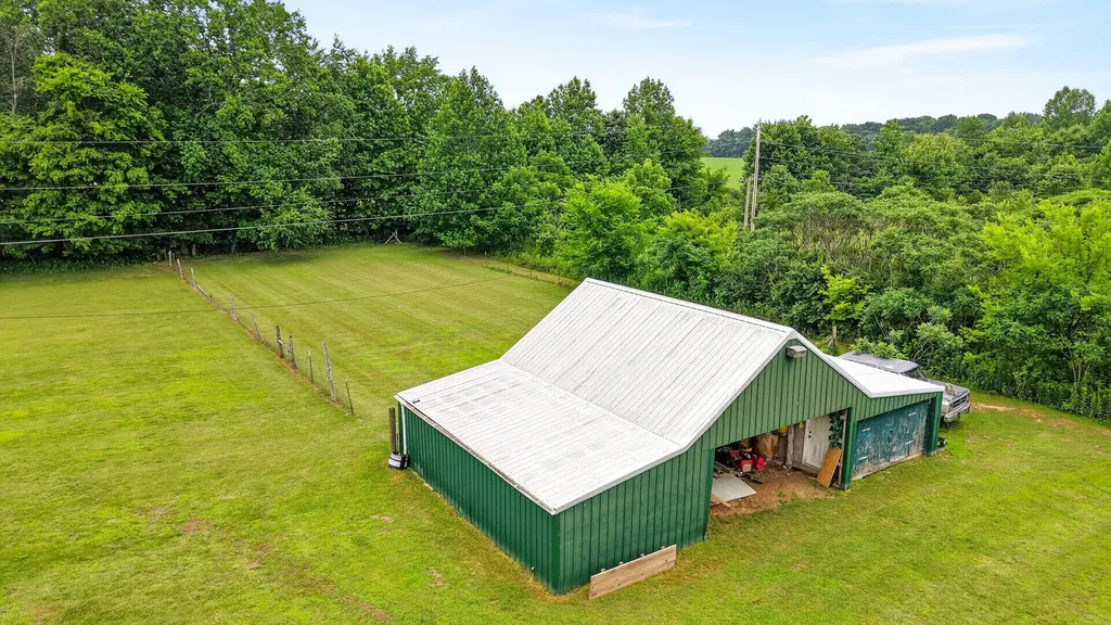 8023 Bethlehem Road Springfield TN 37172