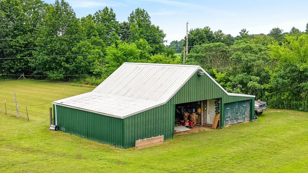 8023 Bethlehem Road Springfield TN 37172