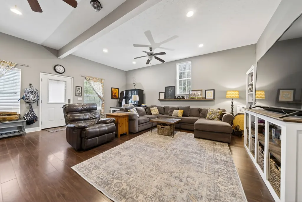8023 Bethlehem Road Springfield TN 37172
