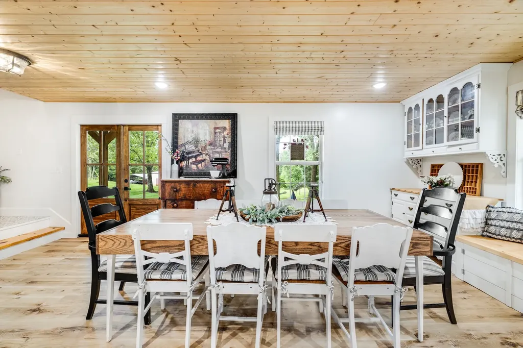 380 Webbs Camp Road Walling TN 38587