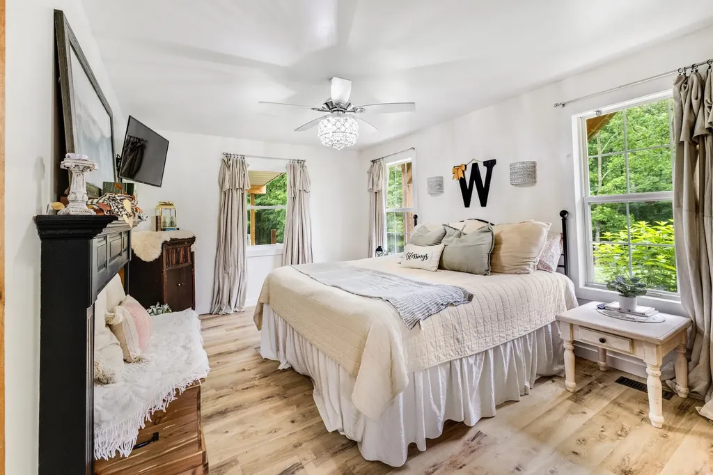 380 Webbs Camp Road Walling TN 38587