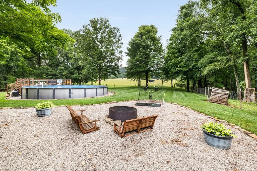 380 Webbs Camp Road Walling TN 38587