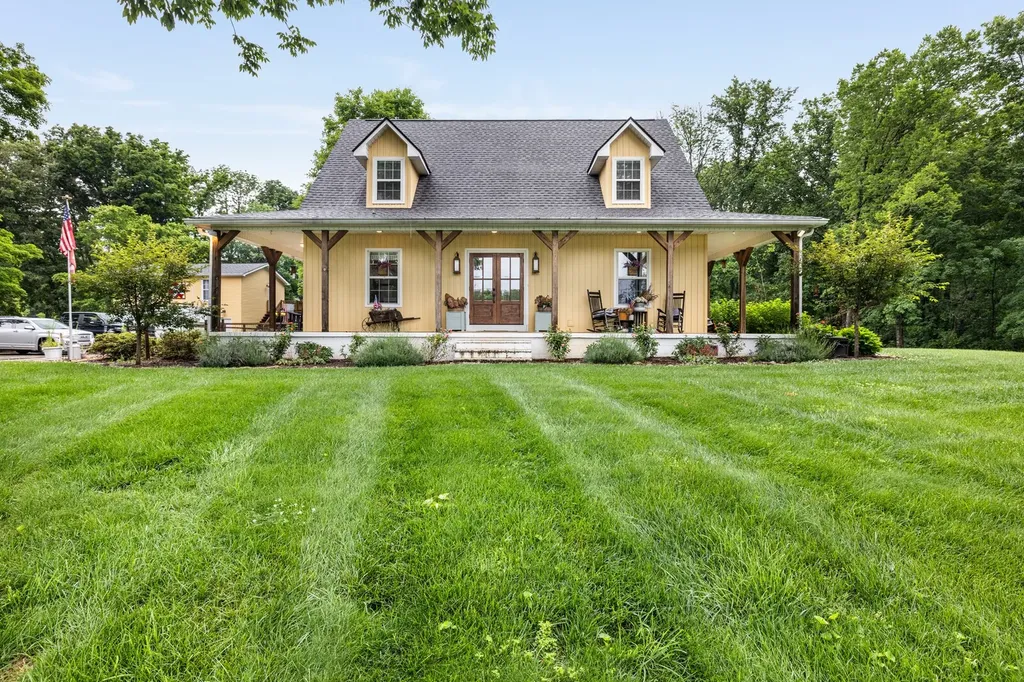 380 Webbs Camp Road Walling TN 38587