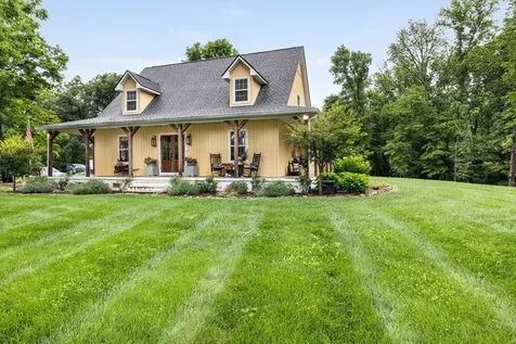 380 Webbs Camp Road Walling TN 38587