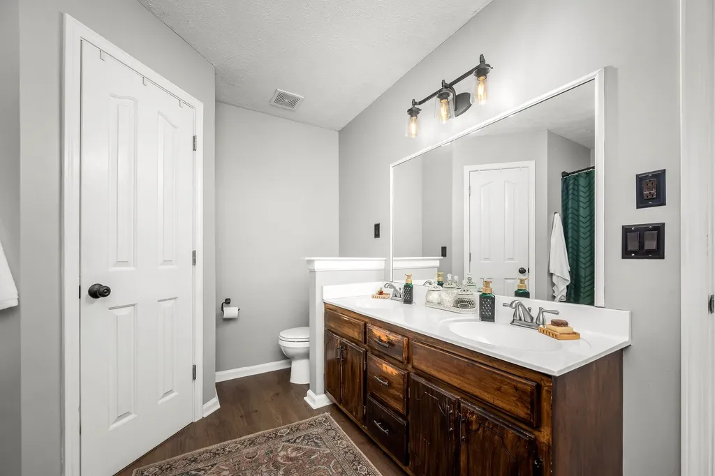 2821 Holsted Drive Murfreesboro TN 37128