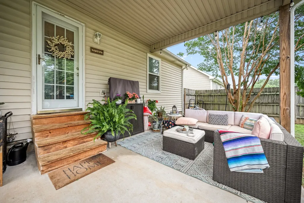 2821 Holsted Drive Murfreesboro TN 37128