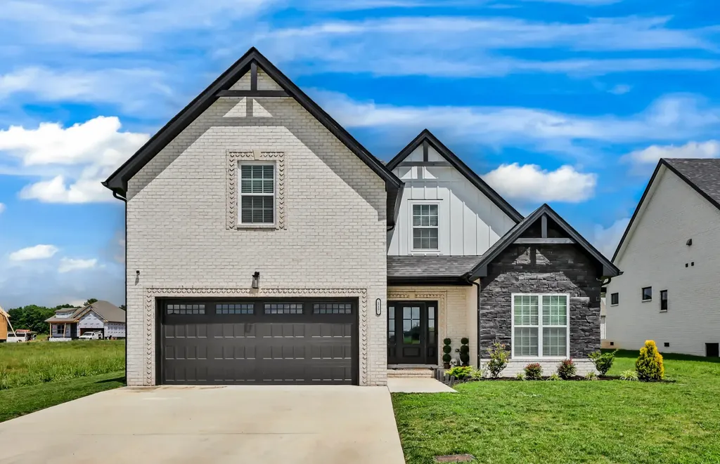 117 Aspen Pine Drive Clarksville TN 37043