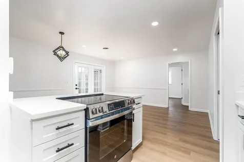 8300 Sawyer Brown Road Nashville TN 37221