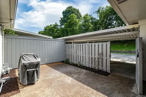 8300 Sawyer Brown Road Nashville TN 37221