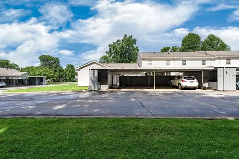 8300 Sawyer Brown Road Nashville TN 37221