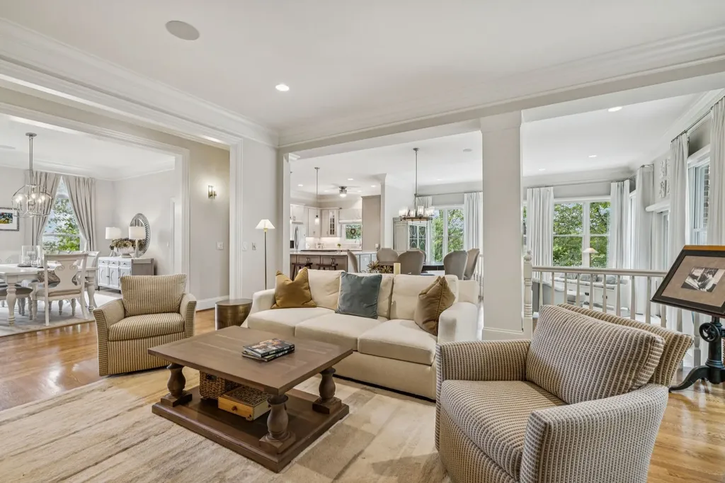 1943 Bristol Court Brentwood TN 37027