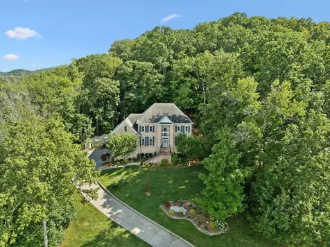 1943 Bristol Court Brentwood TN 37027