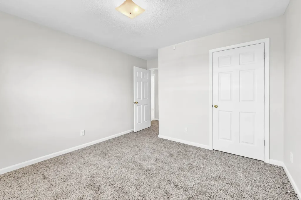4244 N Woodstock Drive Clarksville TN 37040