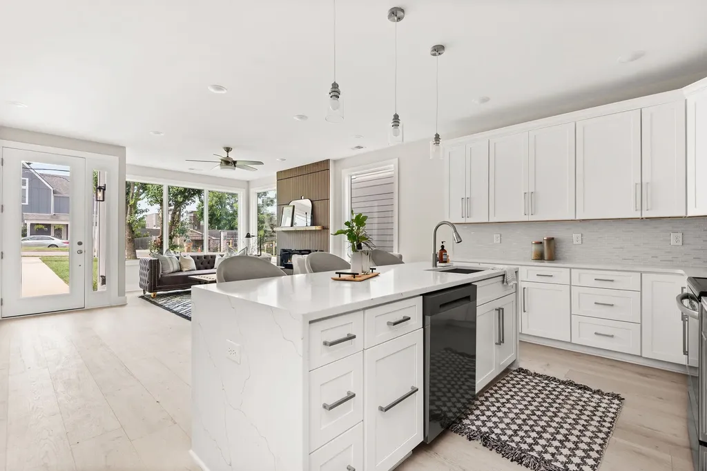 1724A Simpkins Street Nashville TN 37208