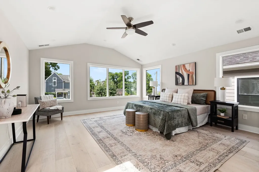 1724A Simpkins Street Nashville TN 37208