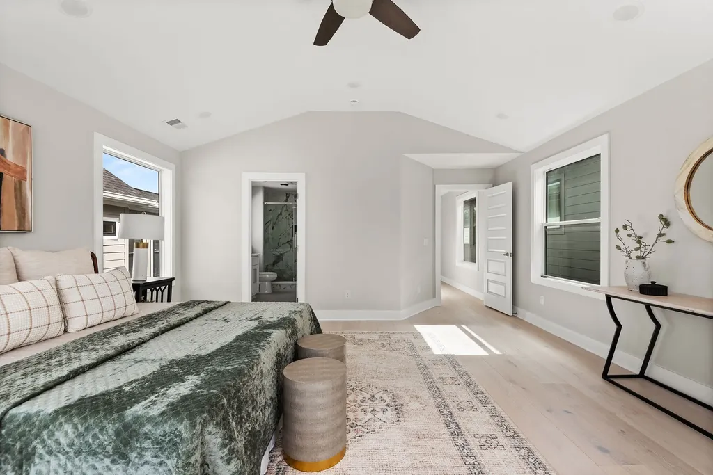 1724A Simpkins Street Nashville TN 37208