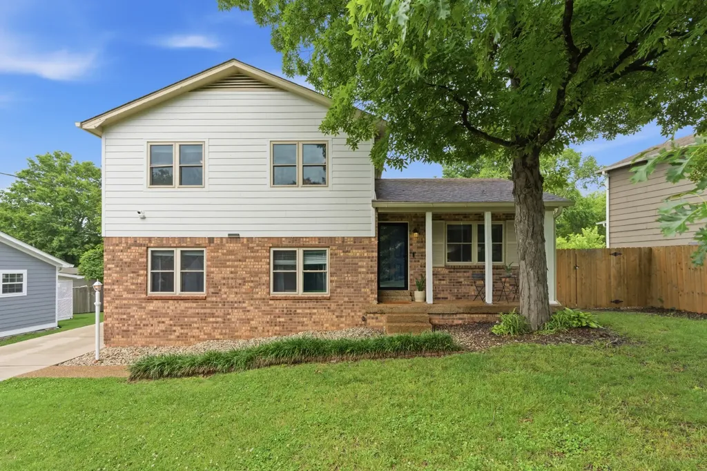 3128 Stoney Brook Circle Antioch TN 37013