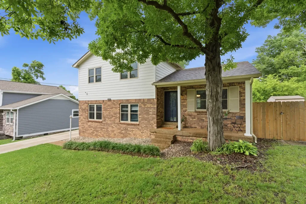 3128 Stoney Brook Circle Antioch TN 37013