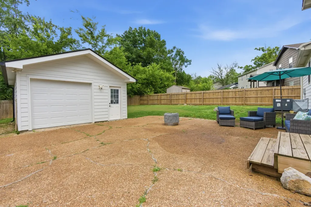 3128 Stoney Brook Circle Antioch TN 37013