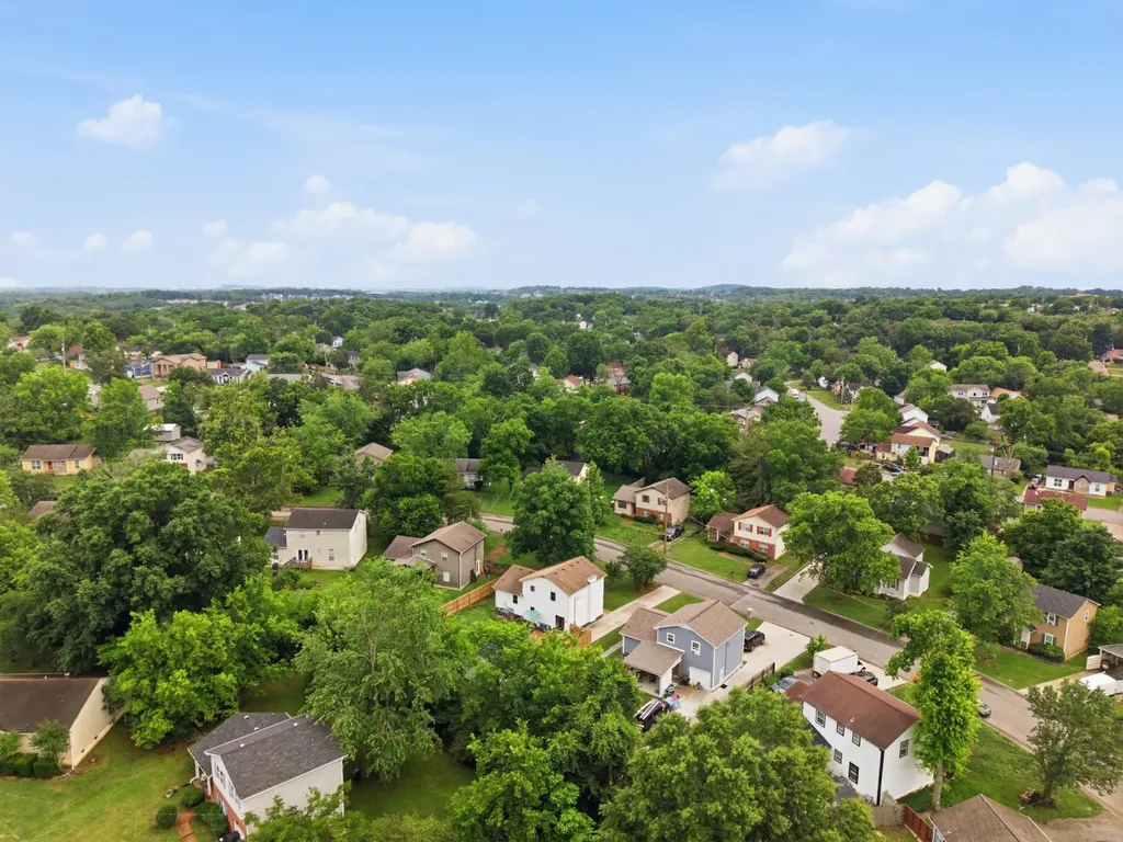 3128 Stoney Brook Circle Antioch TN 37013