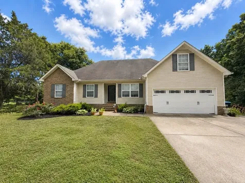 2509 Vanlawn Lane Christiana TN 37037