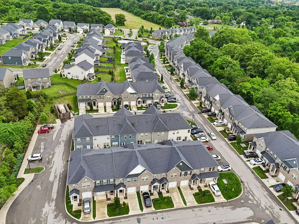 3307 Deerchase Circle Murfreesboro TN 37129