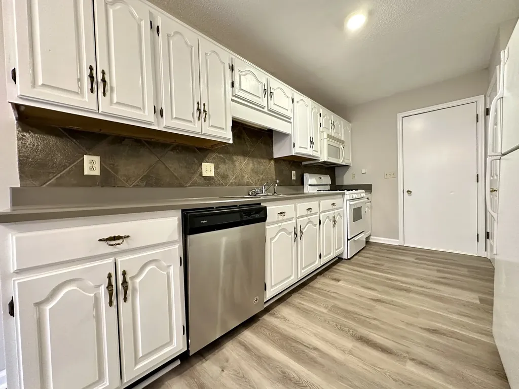 171 Condor Court Clarksville TN 37042