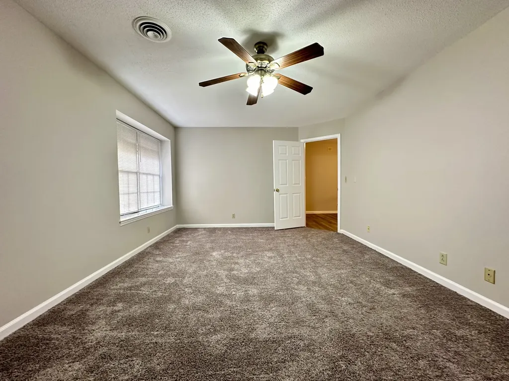 171 Condor Court Clarksville TN 37042
