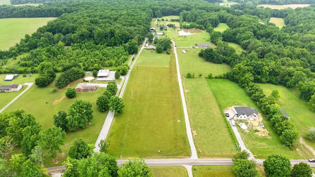 7957 Bethlehem Road Springfield TN 37172