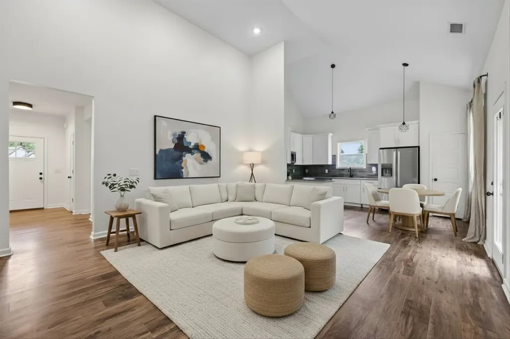 217 Indian Summer Court Nashville TN 37207