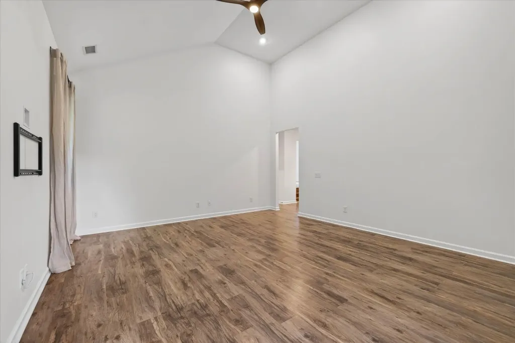 217 Indian Summer Court Nashville TN 37207
